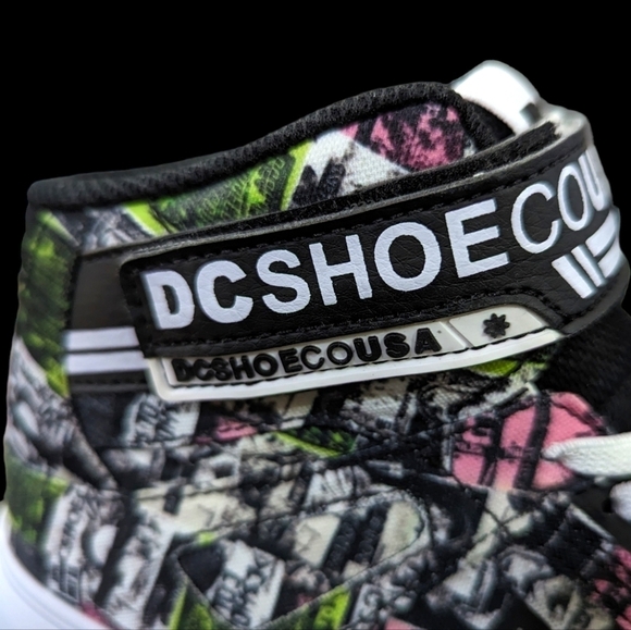 New DC Kids Trainers Boys High Tops DC Sneakers Grafitti Multicolor DC High Tops - Picture 10 of 12